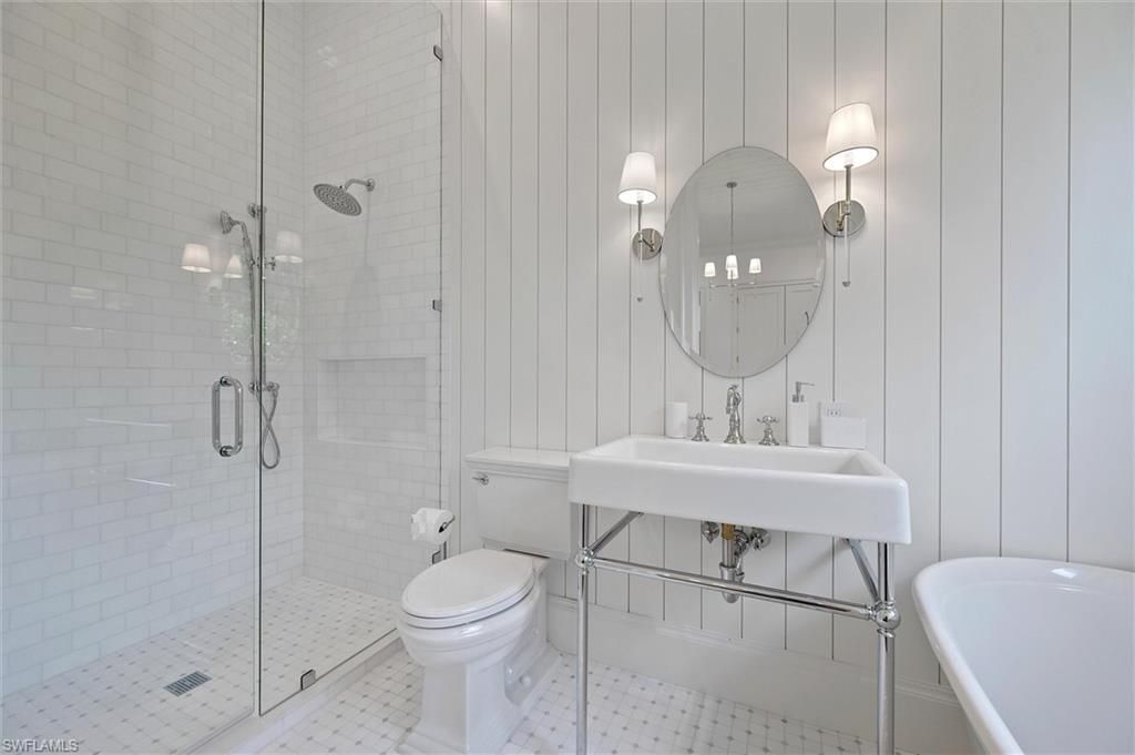 6285 Highcroft Dr, Naples, FL 34119 Photo