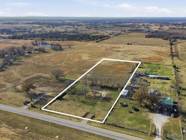 10908 N Memorial Drive E, Owasso, OK 74055