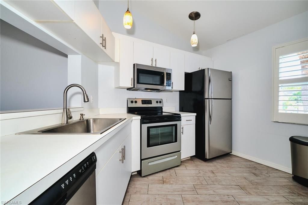 12065 Summergate Cir, Unit 202, Fort Myers, FL 33913 Photo