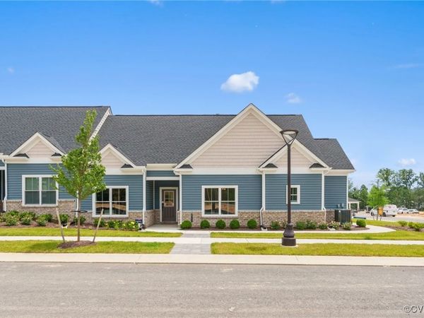 6716 Mayland Ridge Lane, Moseley, VA 23120