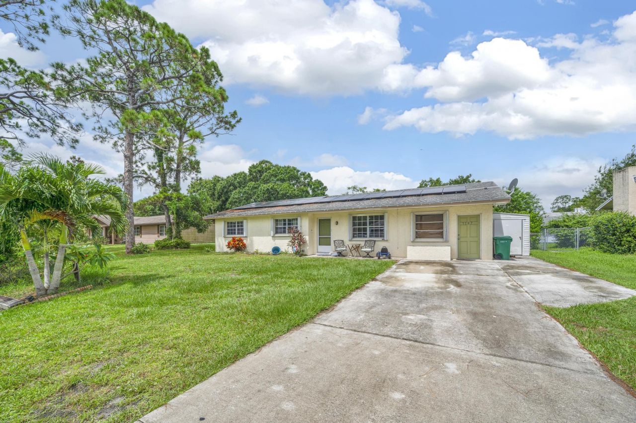 5107 Palm Drive, Fort Pierce, FL 34982 Photo