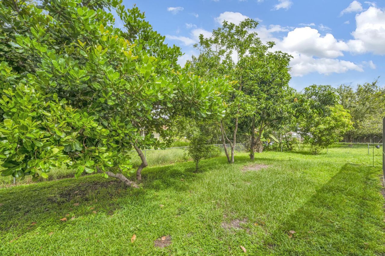 5107 Palm Drive, Fort Pierce, FL 34982 Photo
