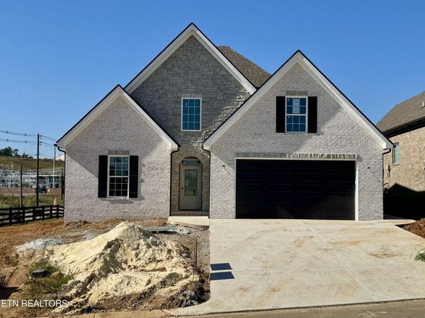 2103 Lantern Park Lane, Knoxville, TN 37932