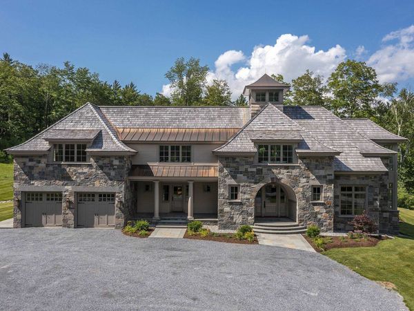 551 West Fields Road, Manchester, VT 05254