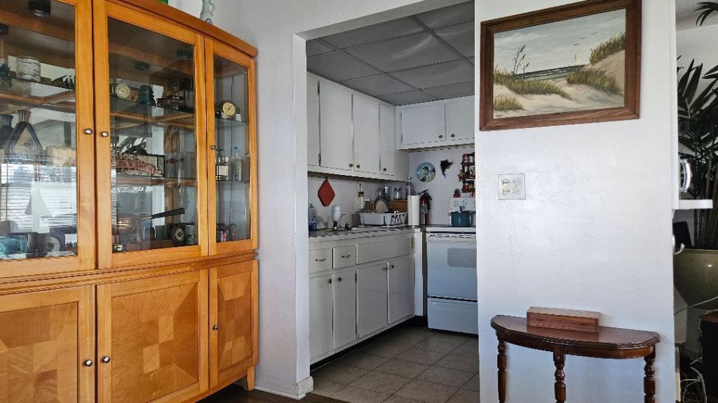 880 W Horizons, Unit 209, Boynton Beach, FL 33435 Photo