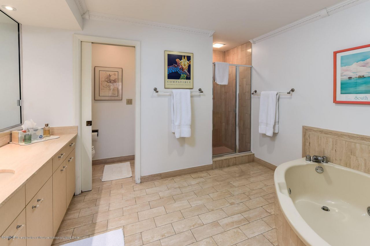529 S Flagler Drive, Unit TH5F, West Palm Beach, FL 33401 Photo