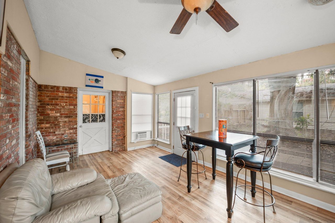 1507 Ivy Lane Photo 15