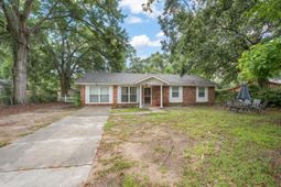 1507 Ivy Lane photo 4