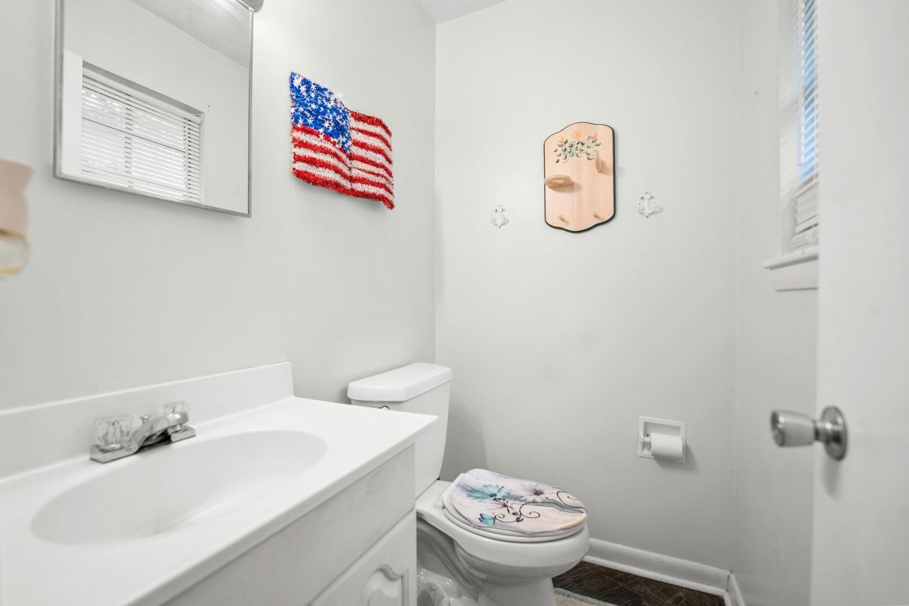 1507 Ivy Lane Photo 27