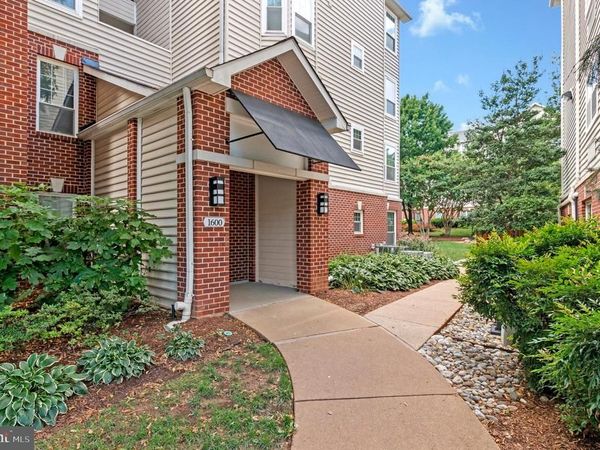 1600 SPRING GATE DRIVE, Unit 2202, MCLEAN, VA 22102