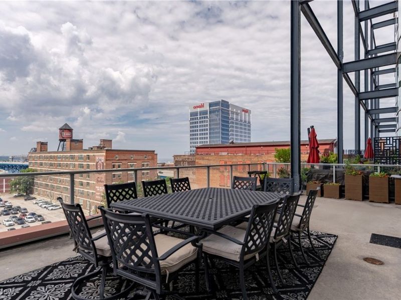 701 W Lakeside Avenue, Unit 606, Cleveland, OH 44113 Photo 21