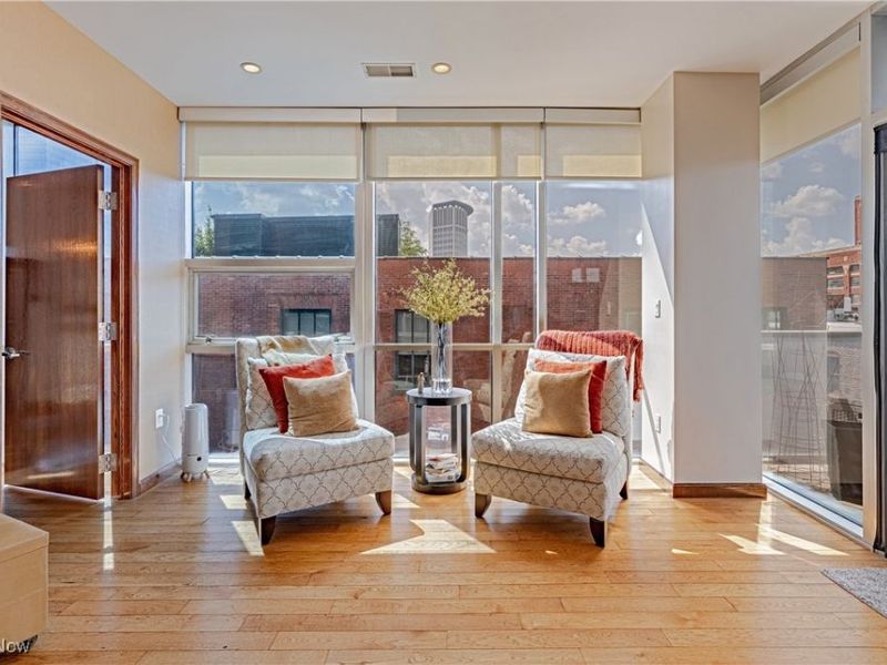 701 W Lakeside Avenue, Unit 606, Cleveland, OH 44113 Photo 7