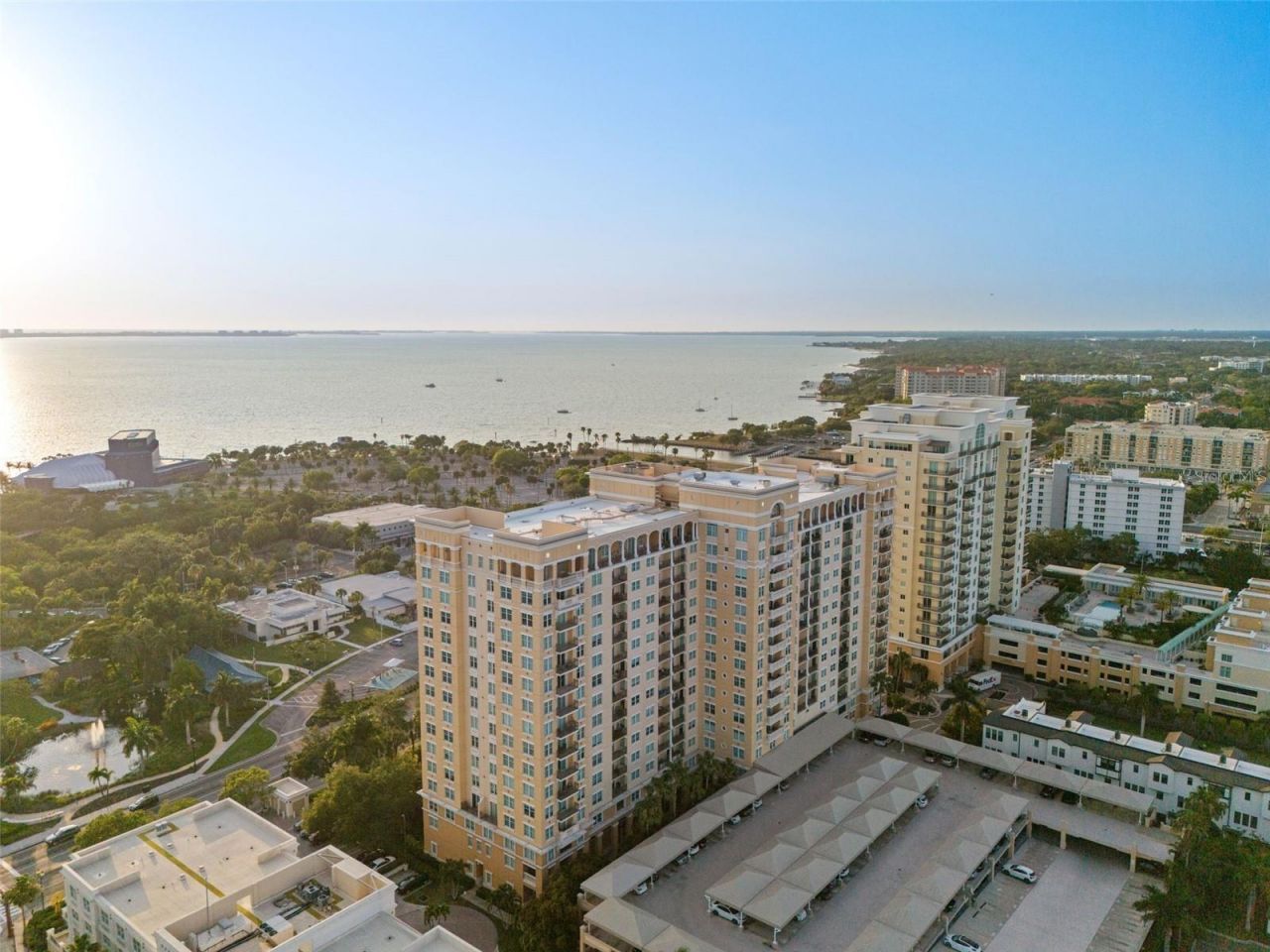 750 N Tamiami Trail, Unit 1115, Sarasota, FL 34236 Photo