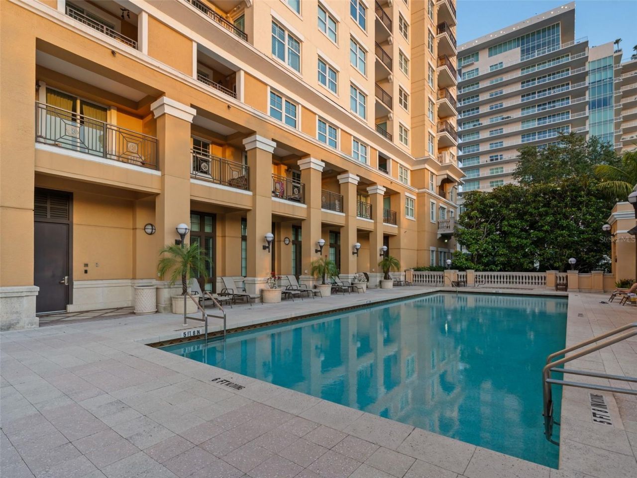 750 N Tamiami Trail, Unit 1115, Sarasota, FL 34236 Photo