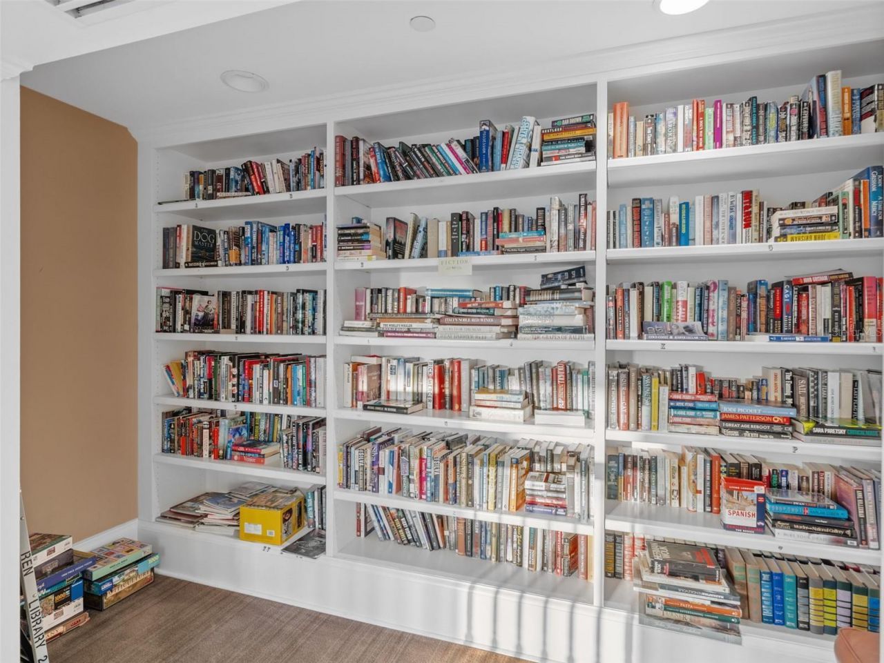 750 N Tamiami Trail, Unit 1115, Sarasota, FL 34236 Photo