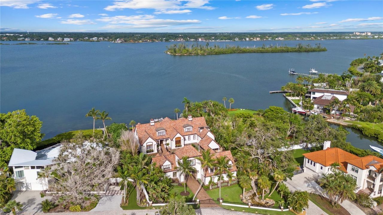 4315 Mangrove Place, Sarasota, FL 34242 Photo