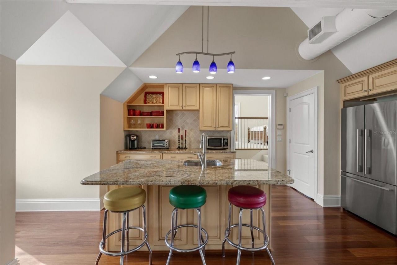 4315 Mangrove Place, Sarasota, FL 34242 Photo