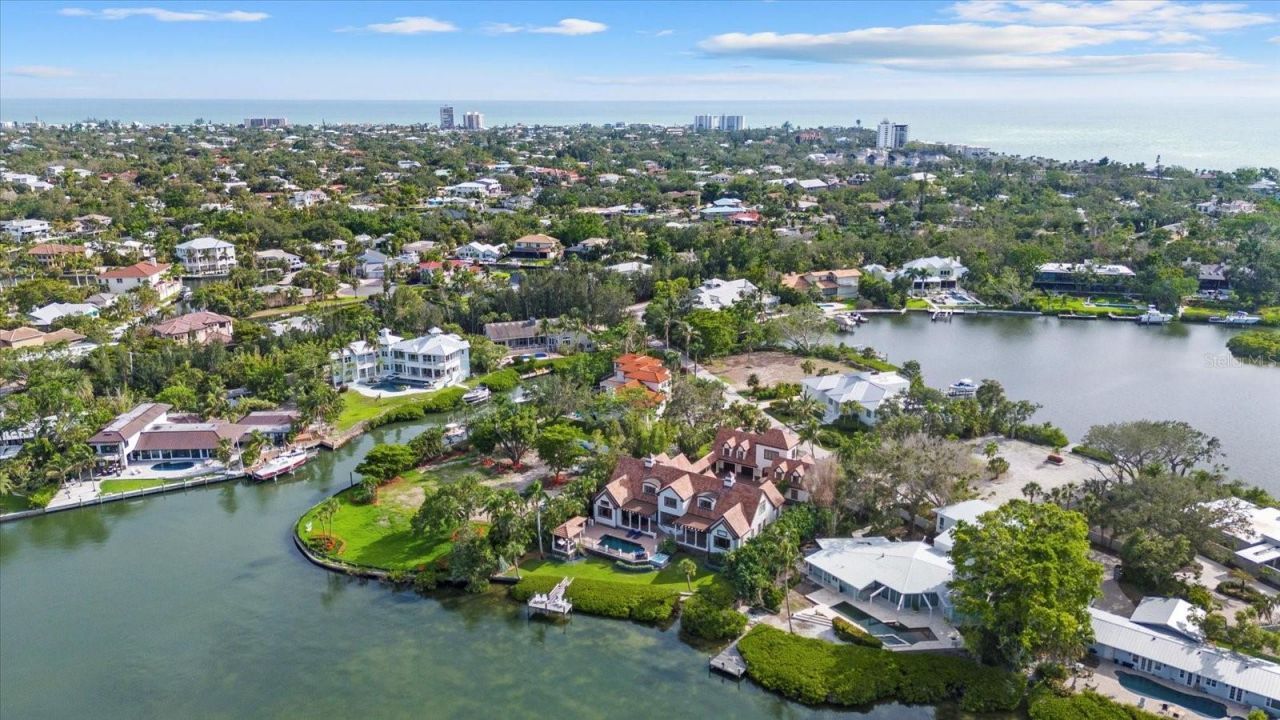 4315 Mangrove Place, Sarasota, FL 34242 Photo