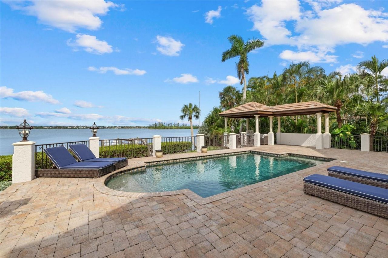 4315 Mangrove Place, Sarasota, FL 34242 Photo