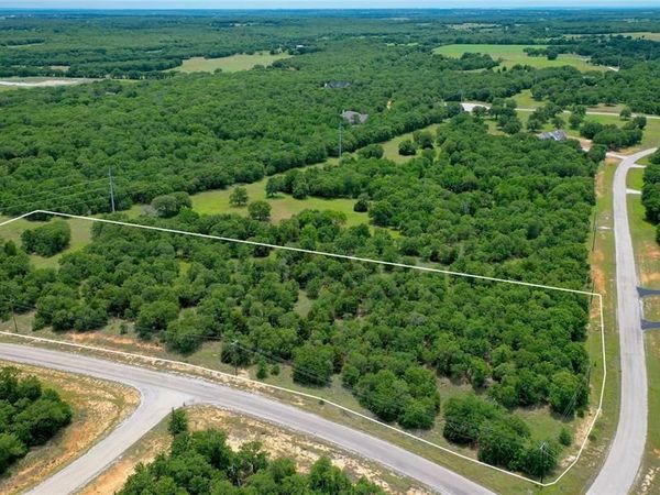 169 Post Oak Cove, Sunset, TX 76270