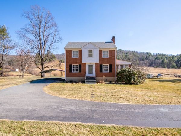 10388 Bent Mountain RD, Bent Mountain, VA 24059