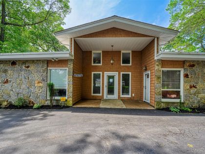 10 Hunter Avenue Miller Place, NY 11764