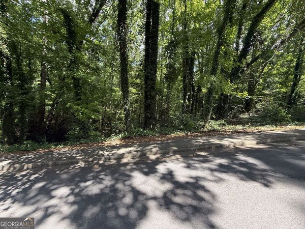 1402 Frontier Drive, Sugar Hill, GA 30518