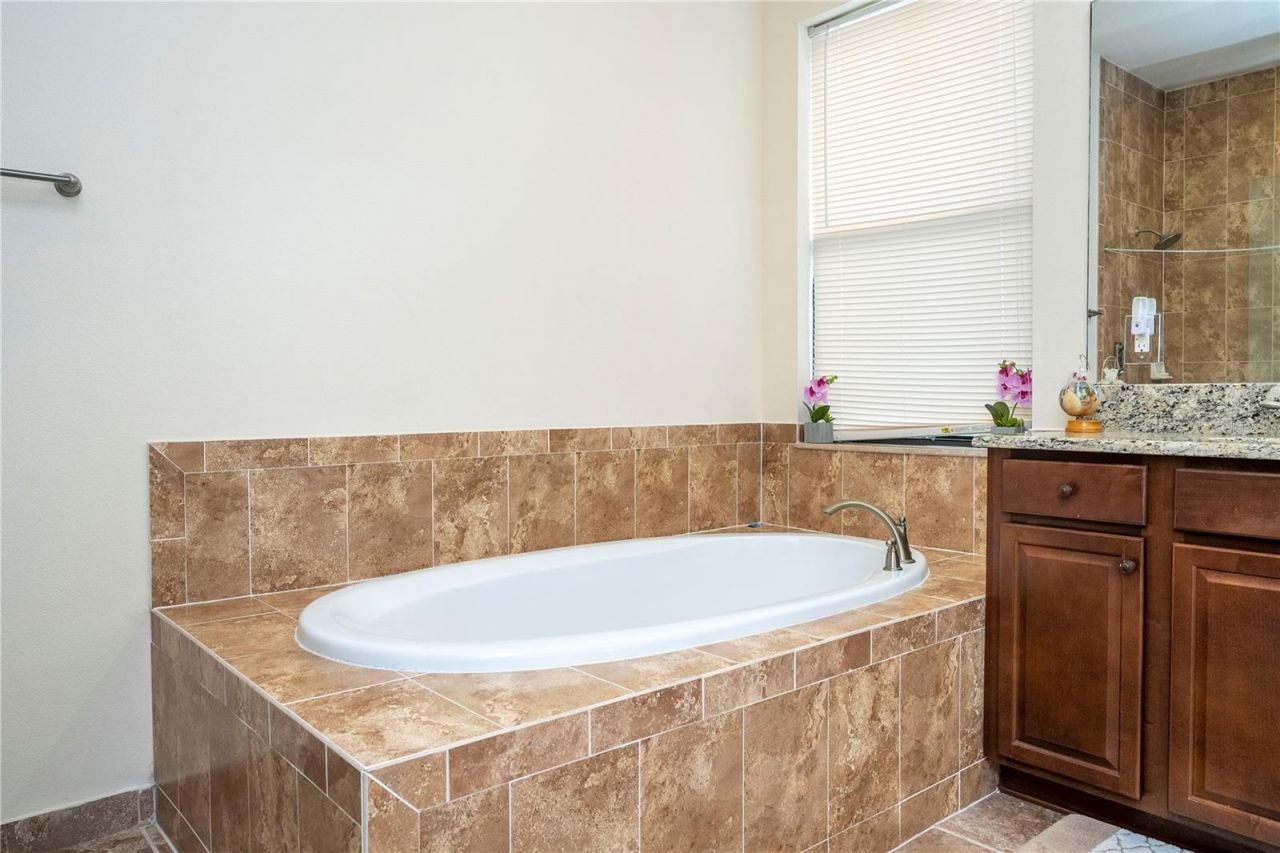 11009 Mobberley Circle, Orlando, FL 32832 Photo