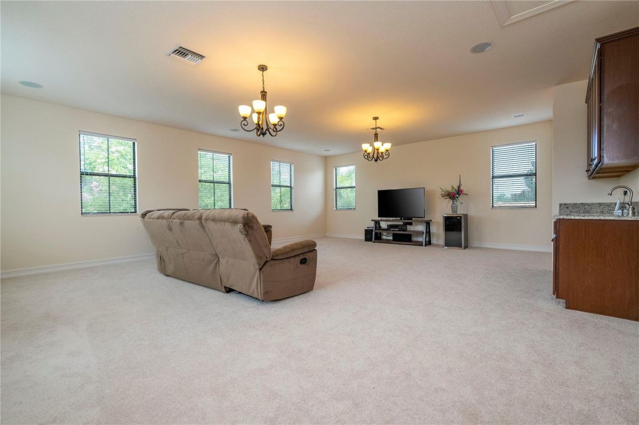 11009 Mobberley Circle, Orlando, FL 32832 Photo