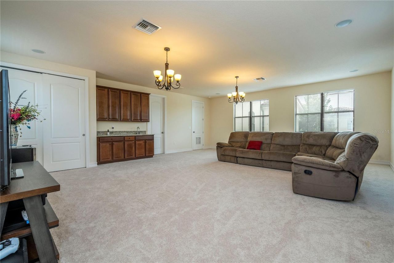 11009 Mobberley Circle, Orlando, FL 32832 Photo