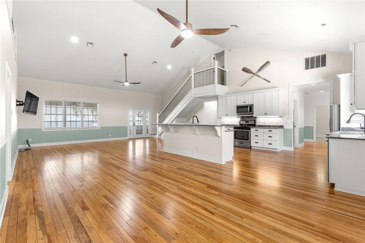 12360 E Highway 25, Ocklawaha, FL 32179 Photo