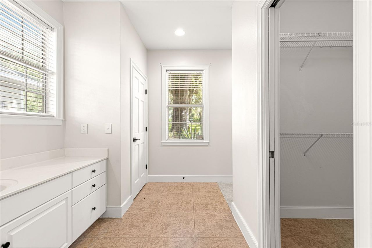 12360 E Highway 25, Ocklawaha, FL 32179 Photo