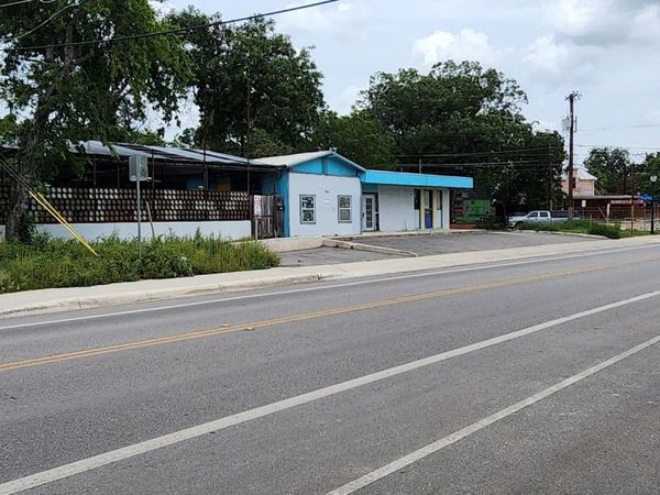 2909 N Saint Marys, San Antonio, TX 78212