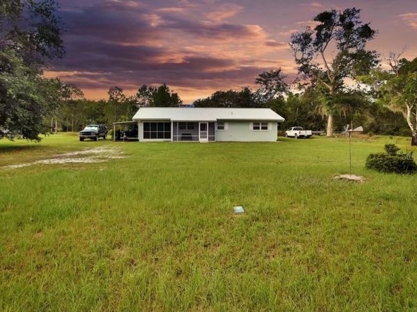 22040 BLUE CREEK LODGE ROAD, ASTOR, FL 32102