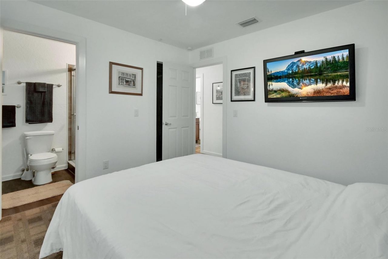 22040 Blue Creek Lodge Road, Astor, FL 32102 Photo