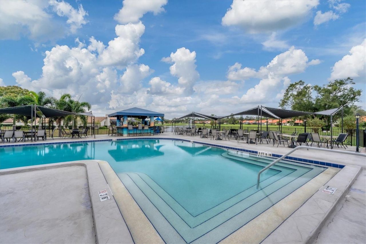 4738 Raintree Street Circle E, Bradenton, FL 34203 Photo