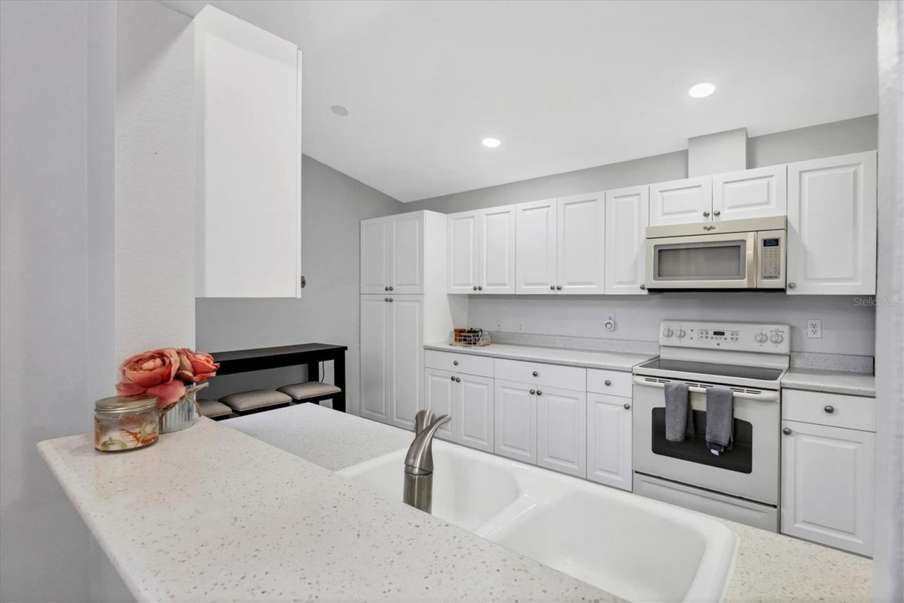 4738 Raintree Street Circle E, Bradenton, FL 34203 Photo