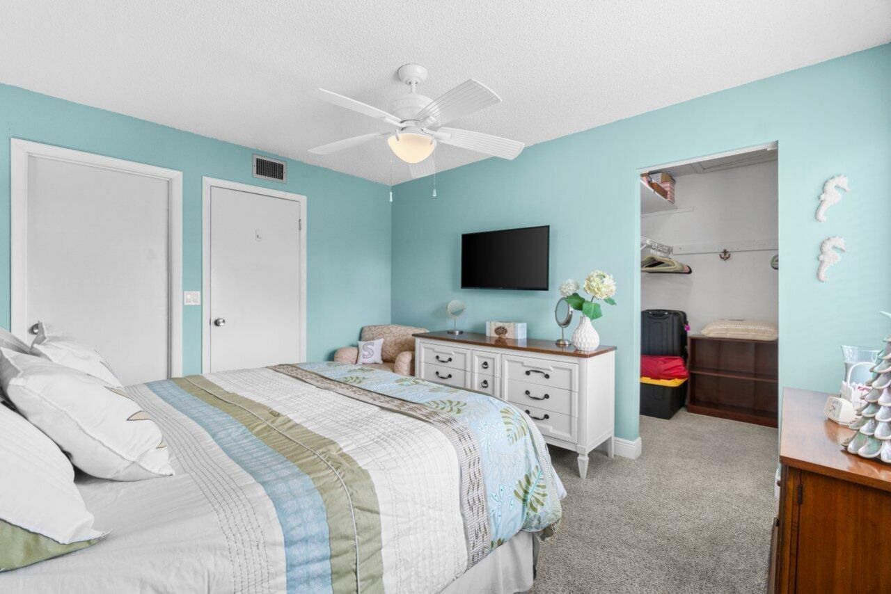 429 Pine Glen, Unit C2, Greenacres, FL 33463 Photo