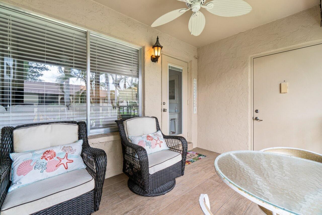 429 Pine Glen, Unit C2, Greenacres, FL 33463 Photo
