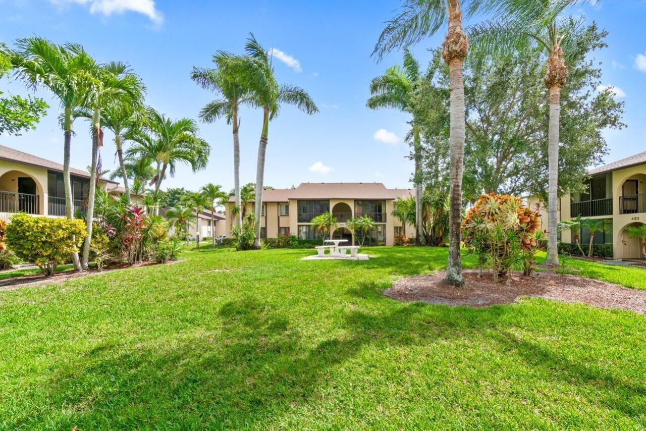 429 Pine Glen, Unit C2, Greenacres, FL 33463 Photo