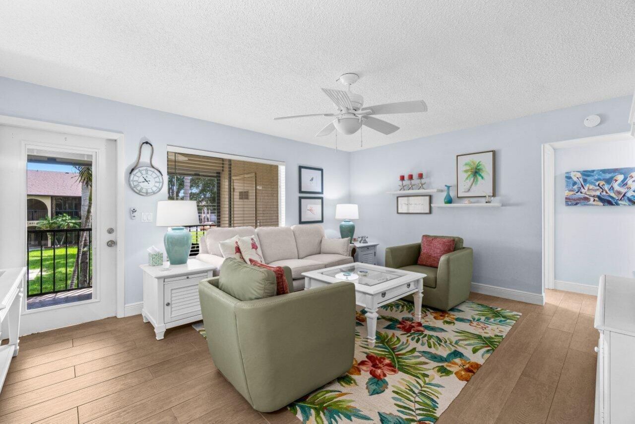 429 Pine Glen, Unit C2, Greenacres, FL 33463 Photo