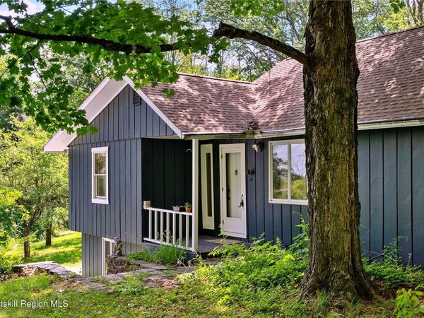 638 Fog Hill Road, Austerlitz, NY 12017