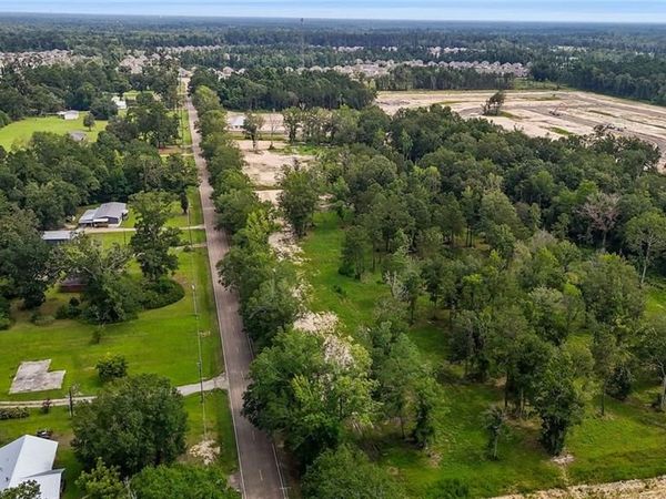 39512 LEES LANDING Road, Ponchatoula, LA 70454