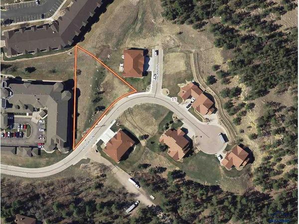 2516 HOLIDAY LN, Rapid City, SD 57702