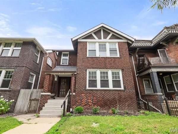 4810 Arsenal Street, St Louis, MO 63116