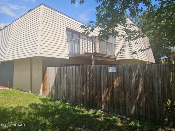 93 Springwood Square, Port Orange, FL 32129