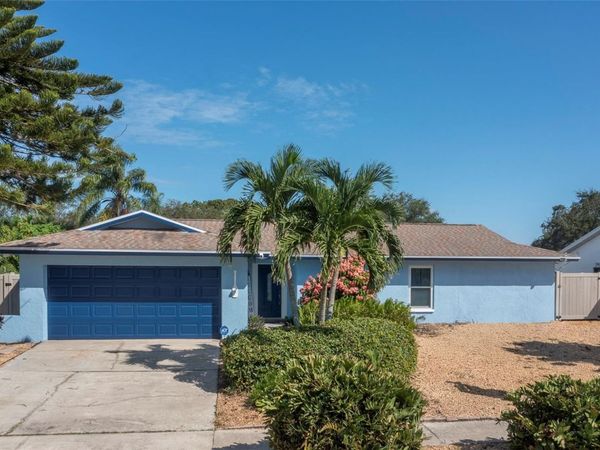 12377 91ST AVENUE, SEMINOLE, FL 33772
