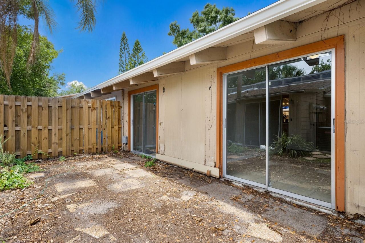 500 N Jefferson Avenue, Unit H1, Sarasota, FL 34237 Photo