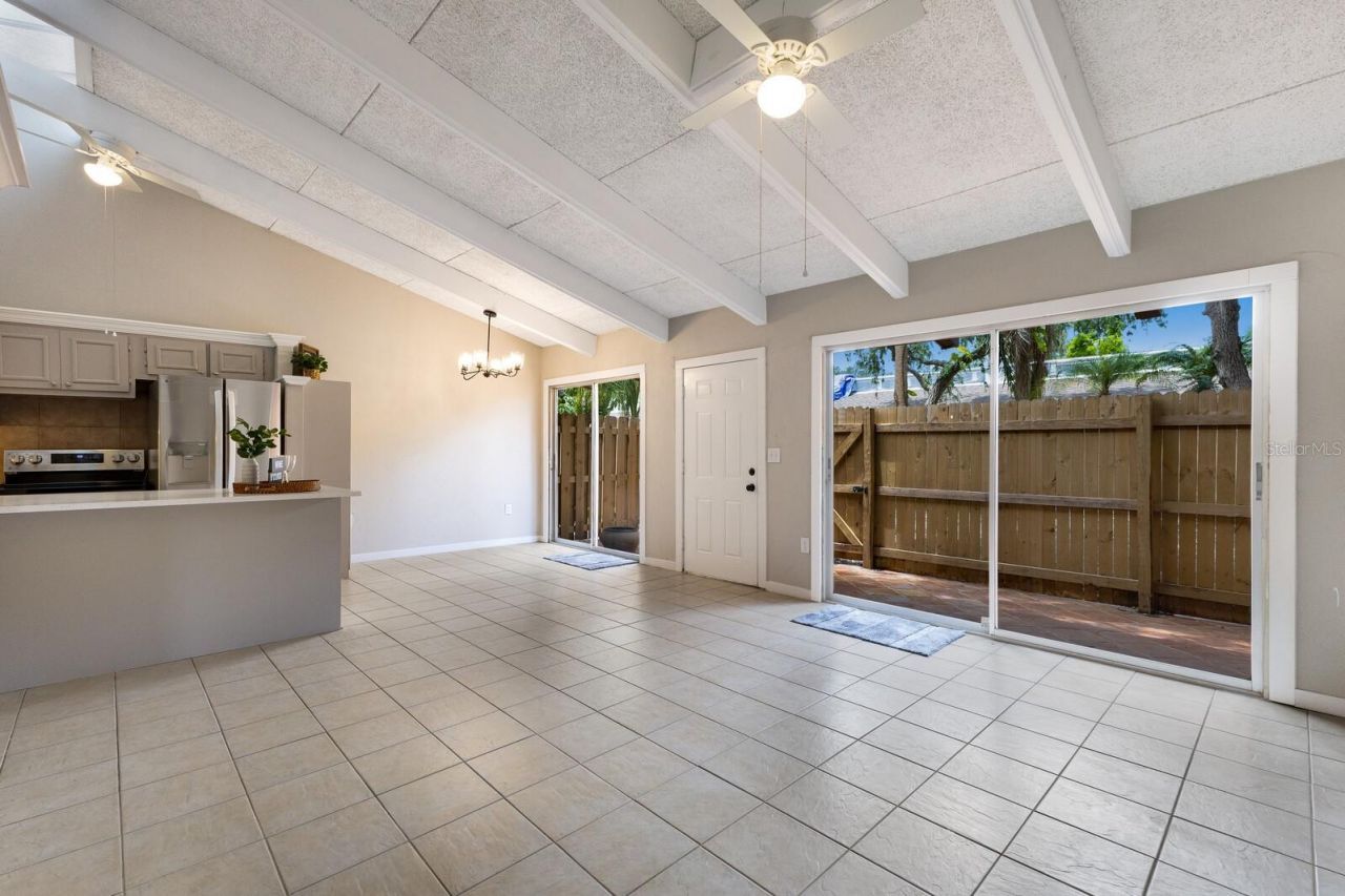 500 N Jefferson Avenue, Unit H1, Sarasota, FL 34237 Photo