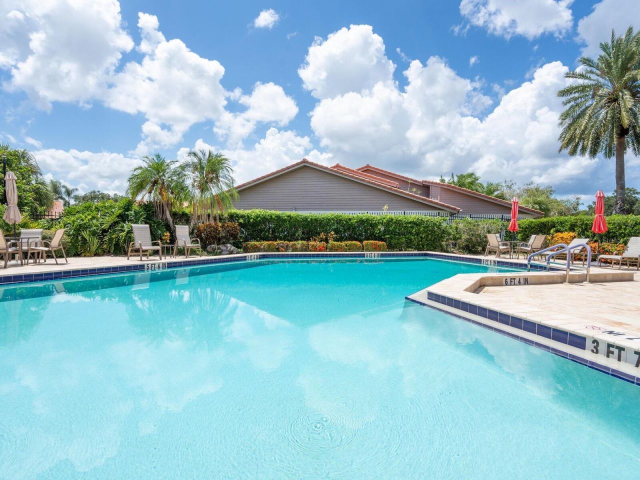 4004 Wilshire Circle E, Unit 89, Sarasota, FL 34238 Photo